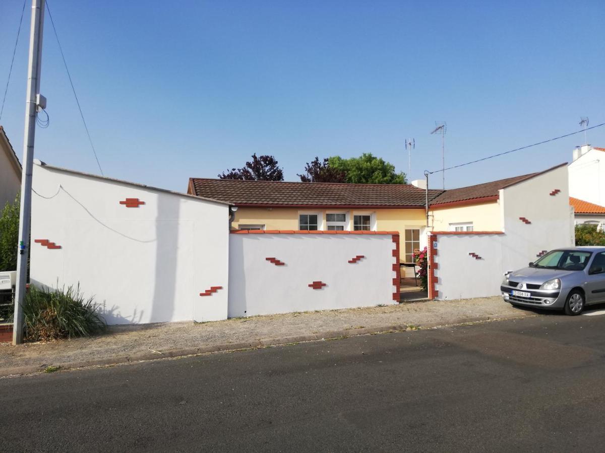 Les Rosiers Villa Challans Buitenkant foto